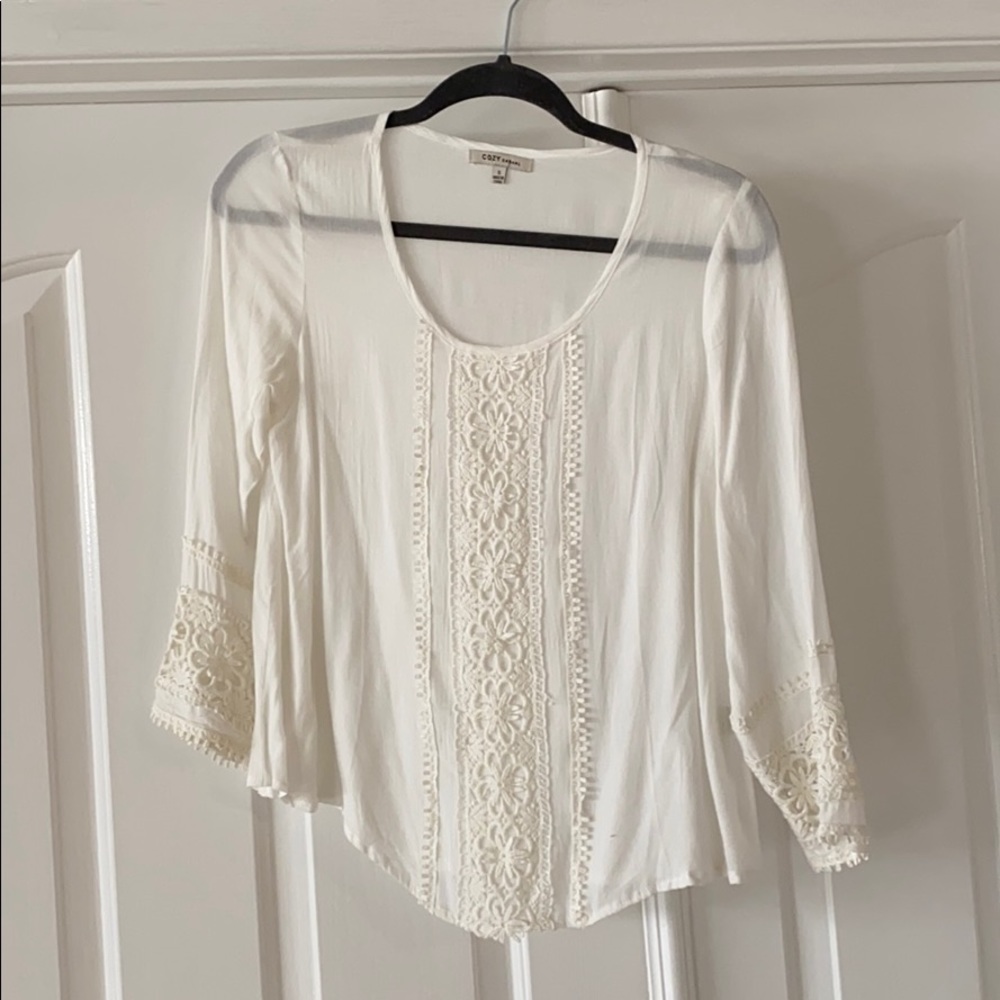 White long sleeve blouse